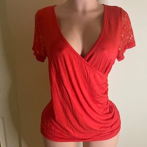 Doublju Women cross front red top size extra large new with tags